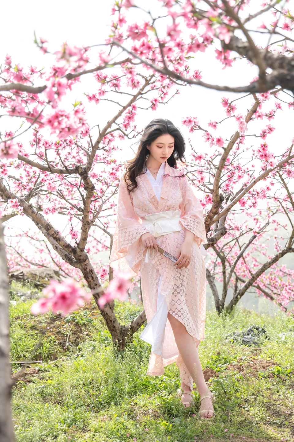 年年 - 漫花 [86P-595MB] tg@simisebaisi 【丝足阁】015.webp